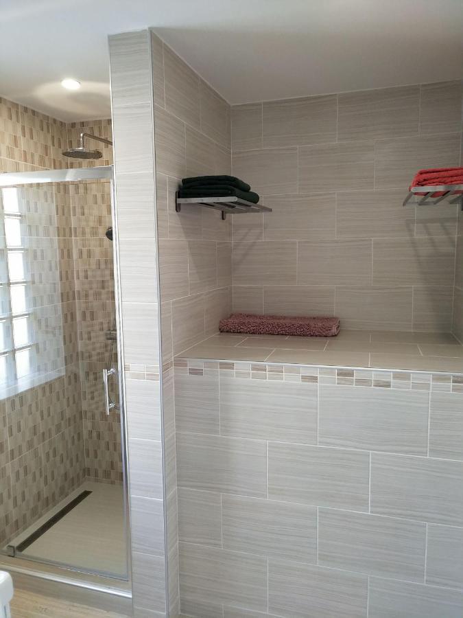 Exclusive Beachfront Villa Fonyod Exterior photo